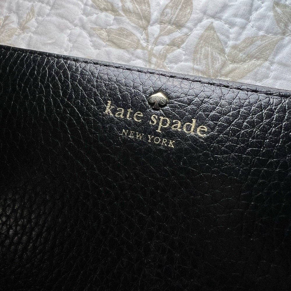 Kate Spade Continental Black Leather Zip Wallet, Classic Minimalist 90s - Picture 2 of 14
